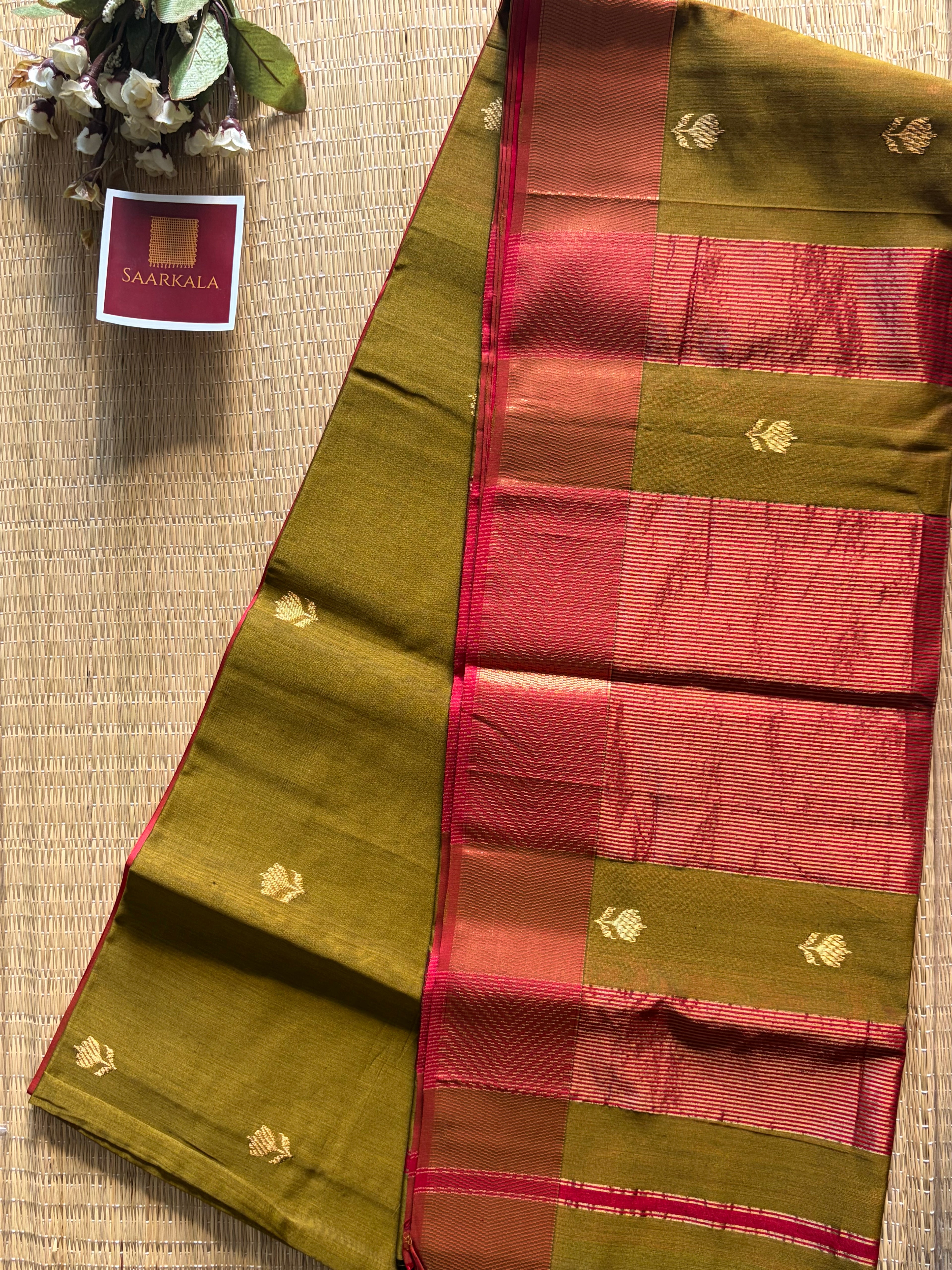 Mehendi Red Lotus Maheshwari silk and cotton Saree
