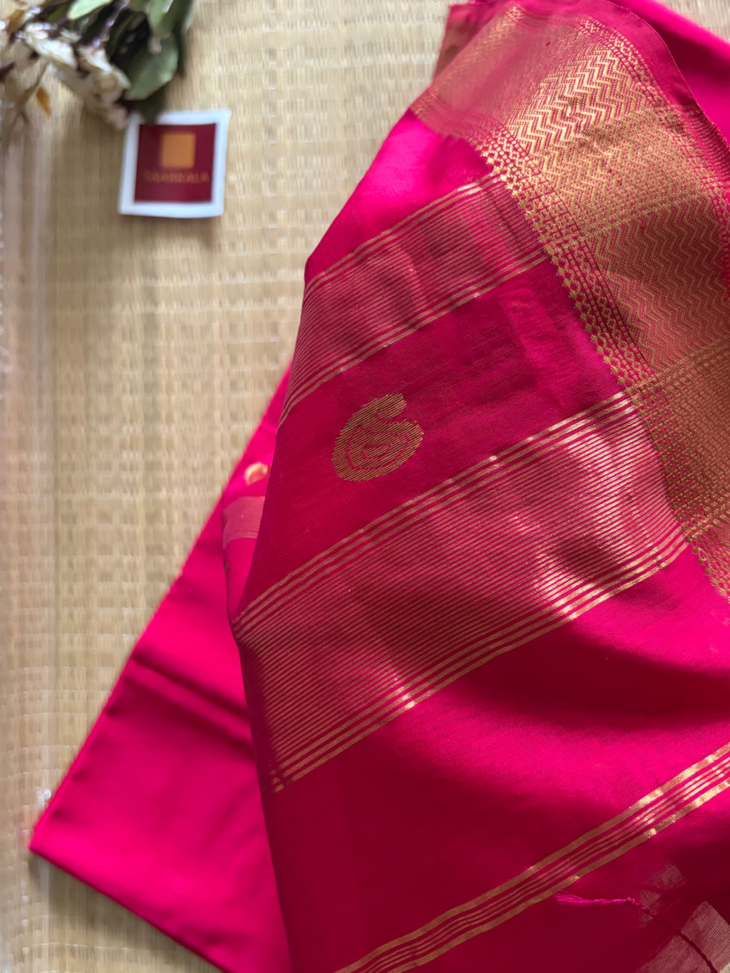 Kairi Buta Pink Maheshwari Handloom Saree