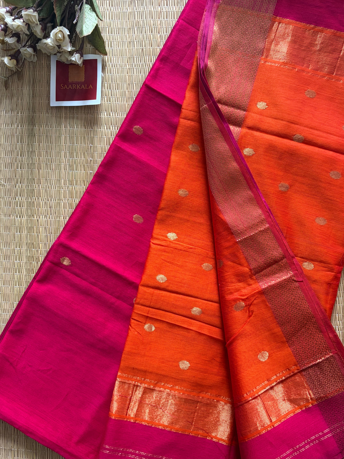 Swara Sikka Pink Orange Maheshwari Handloom Saree
