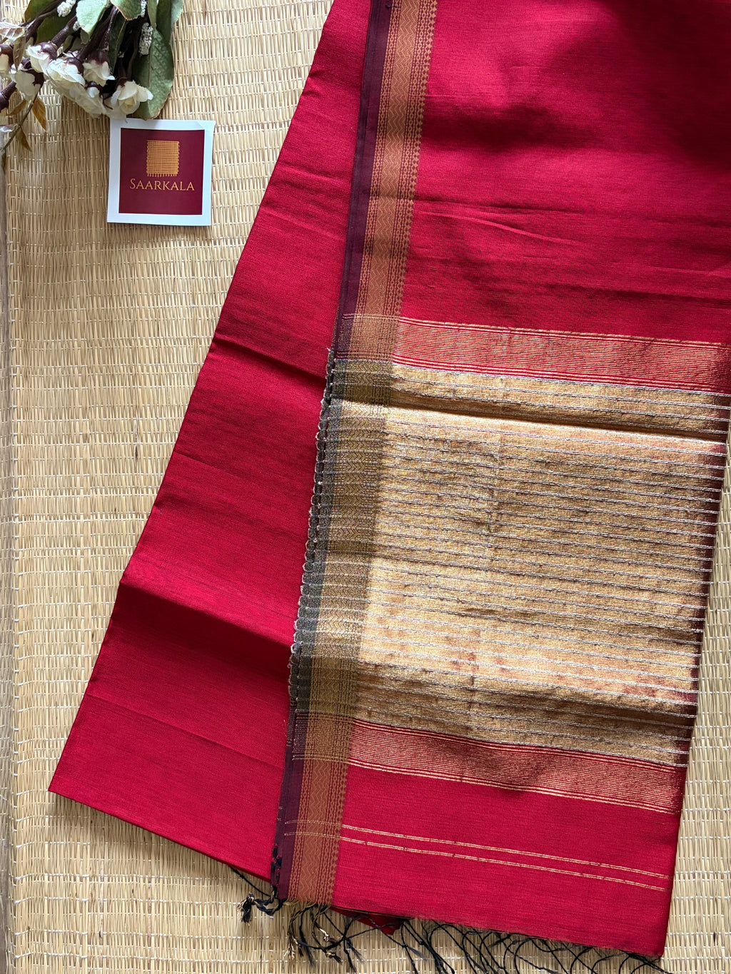 Red kosa Maheshwari silk by cotton handloom saree