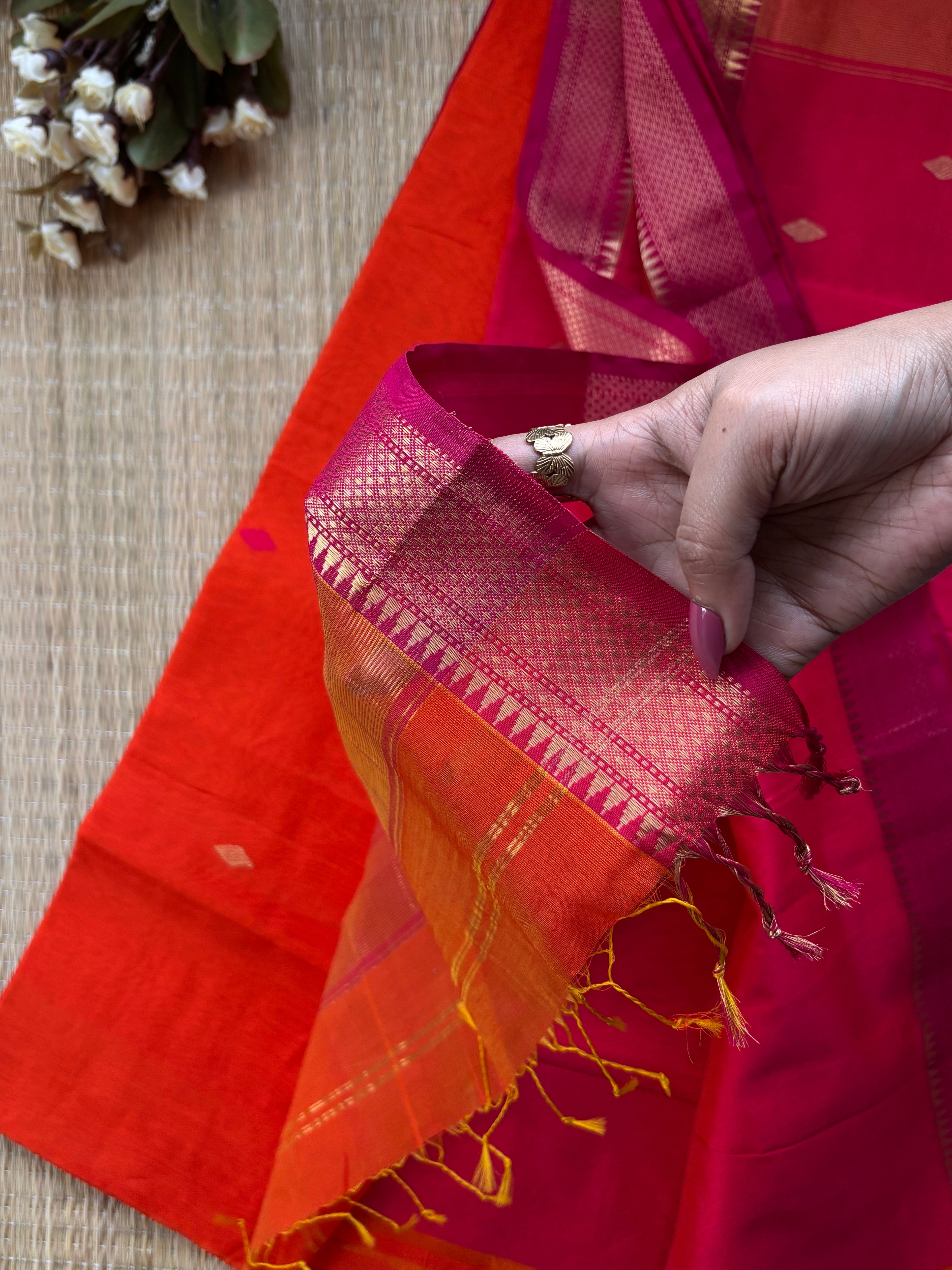 Diamond Buta Orange Pink Maheshwari Handloom Saree