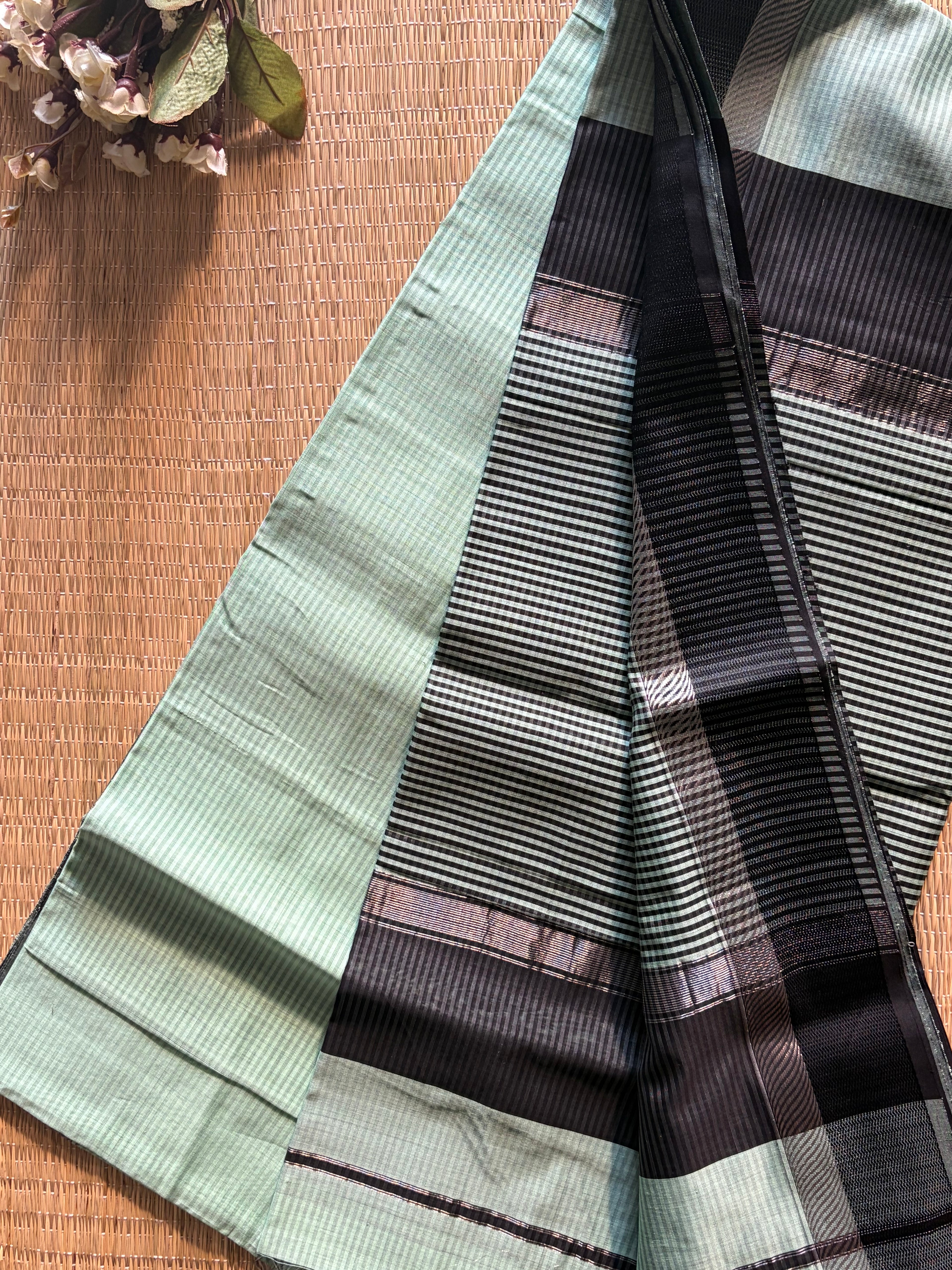 Leher Pista blue Maheshwari silk and cotton Saree