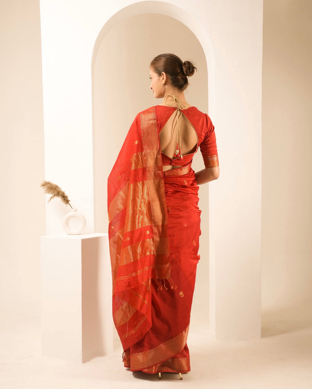 Lotus Red Maheshwari Handloom Saree
