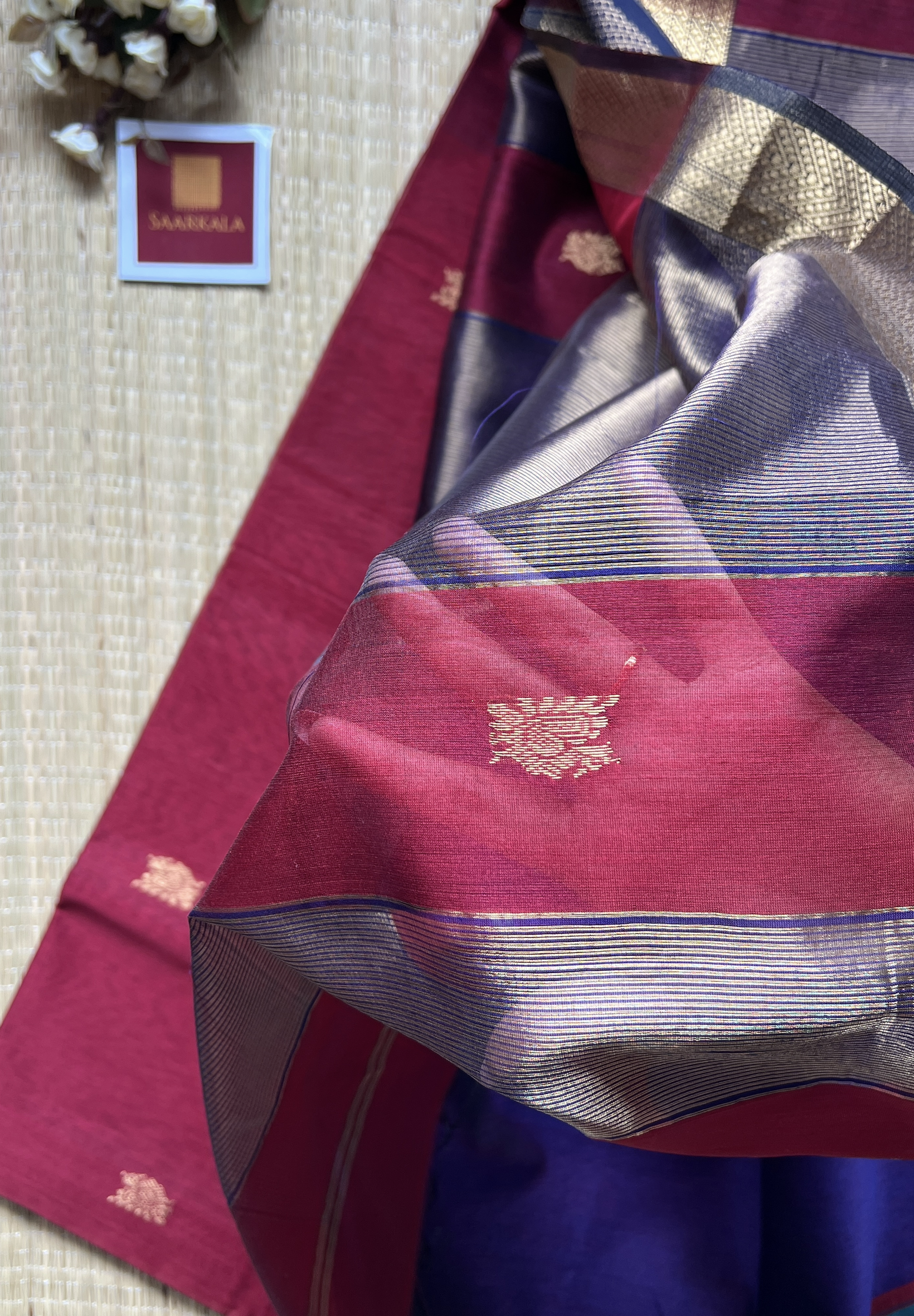 Morni Red Maheshwari Handloom Silk Cotton Saree