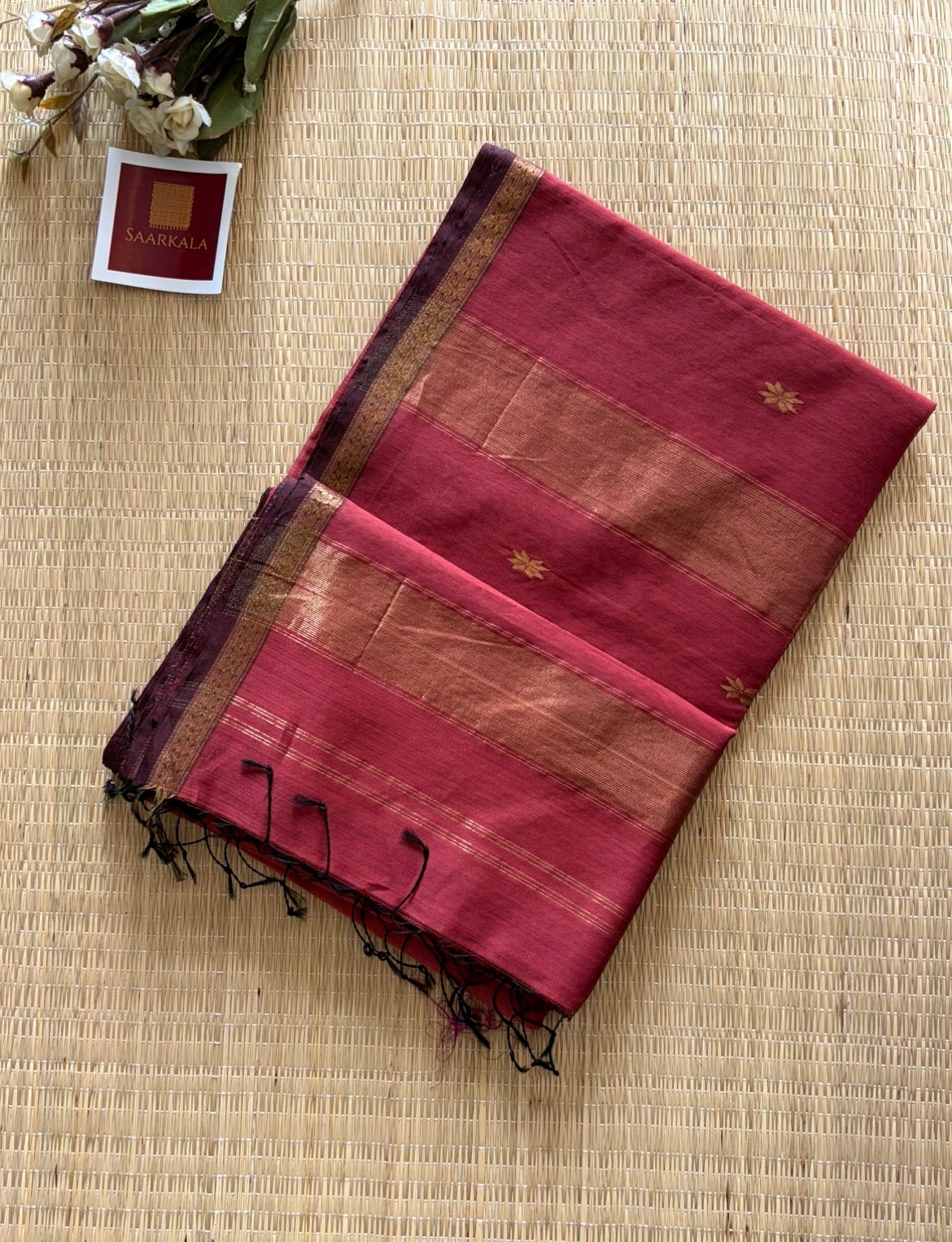 Wine Pink Maheshwari Handwoven Saree with Gold Zari Border