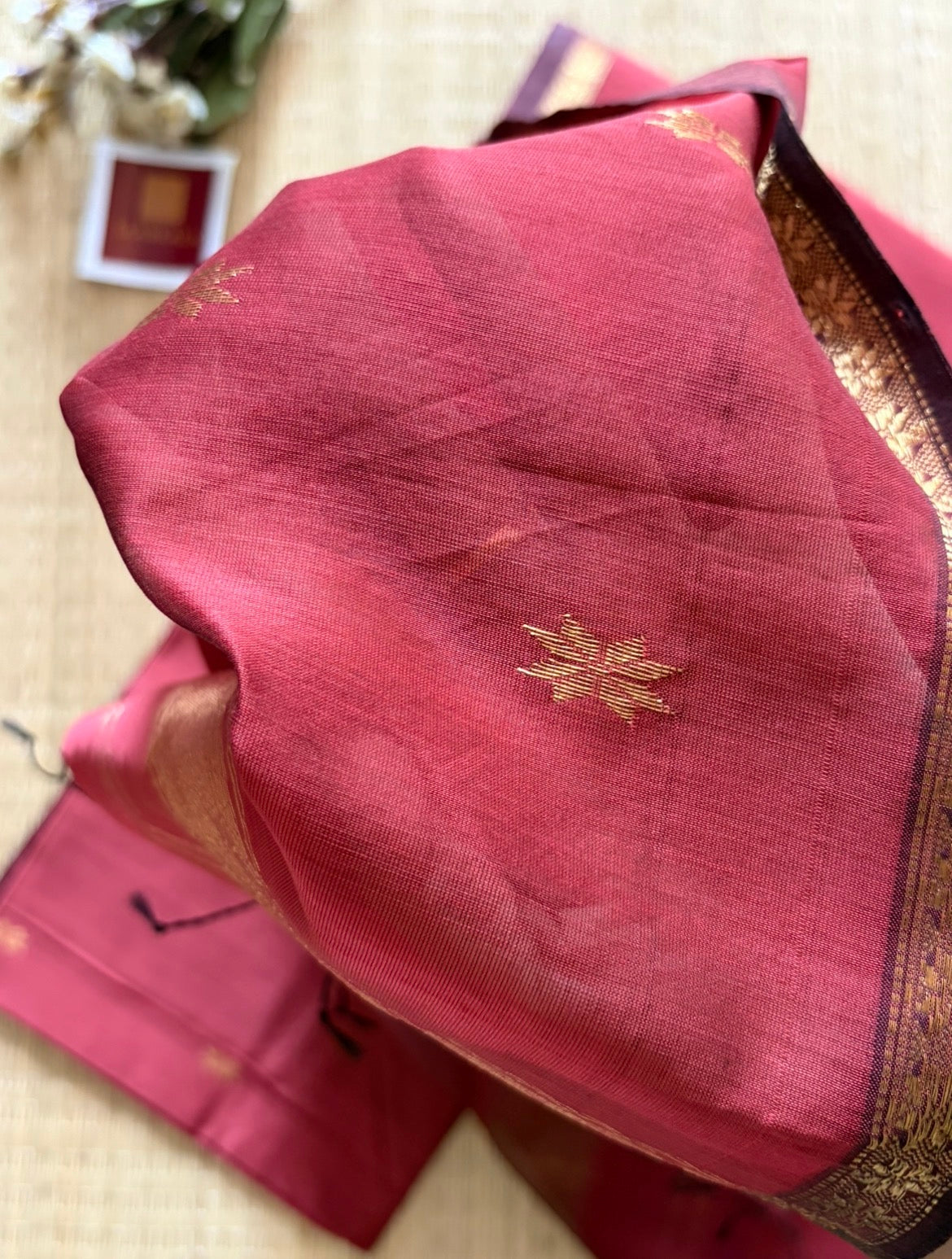 Wine Pink Maheshwari Handwoven Saree with Gold Zari Border