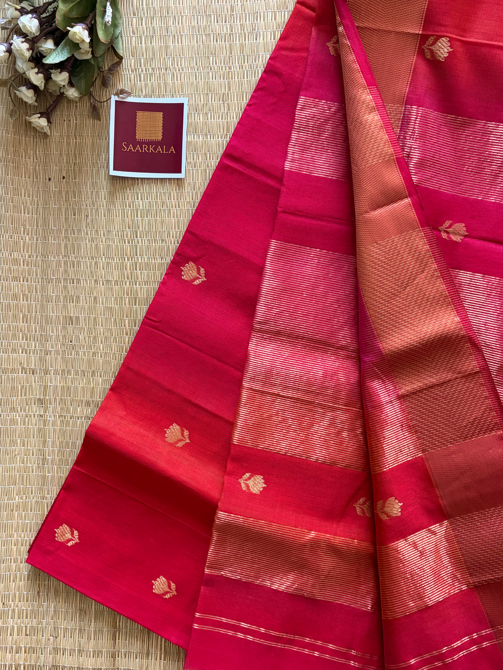 Rani Pink Dual Tone Maheshwari Lotus Buta Maheshwari Handloom Saree