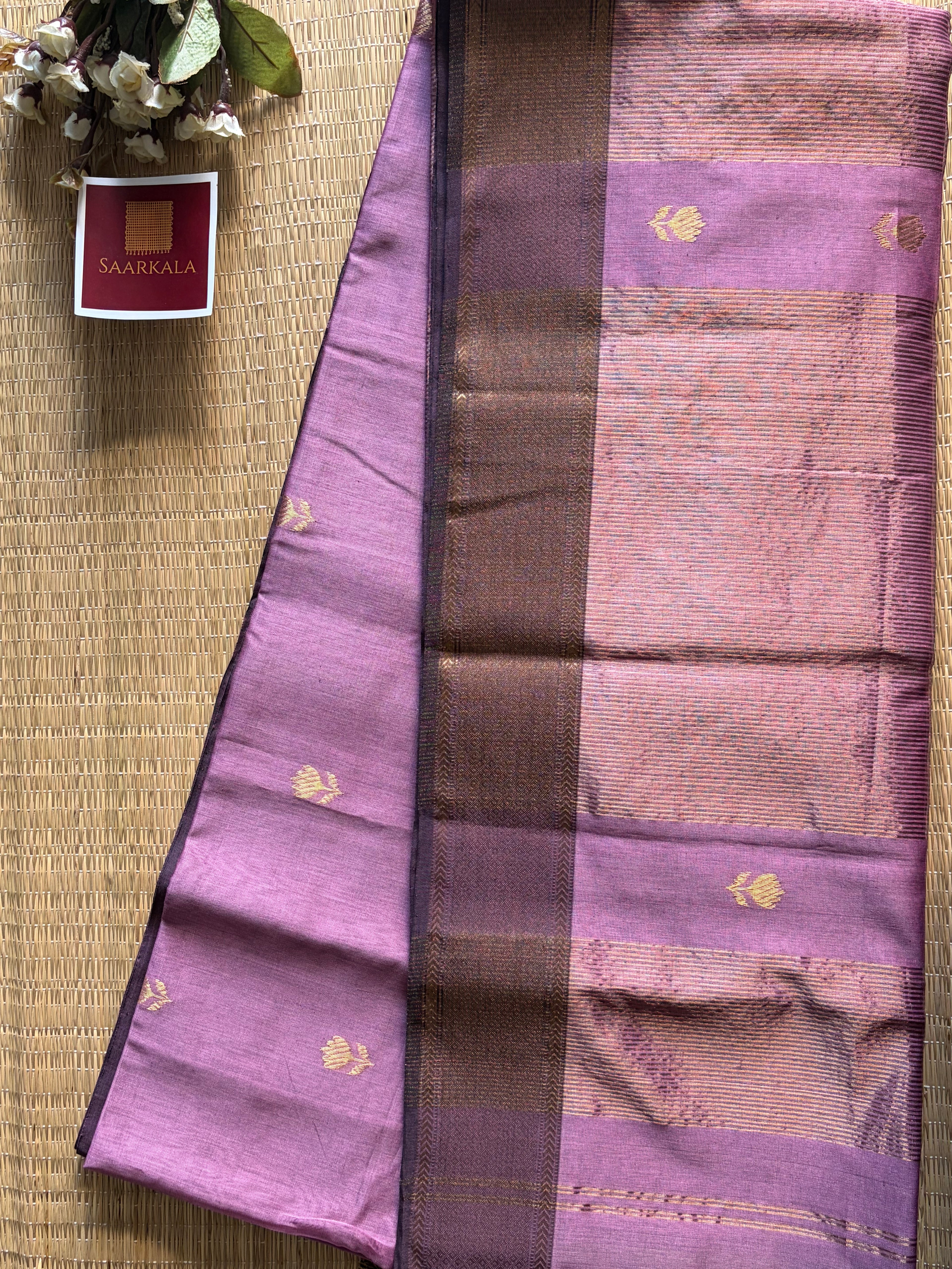 Mauve Dasty Purple Maheshwari silk and cotton Lotus Butta Saree
