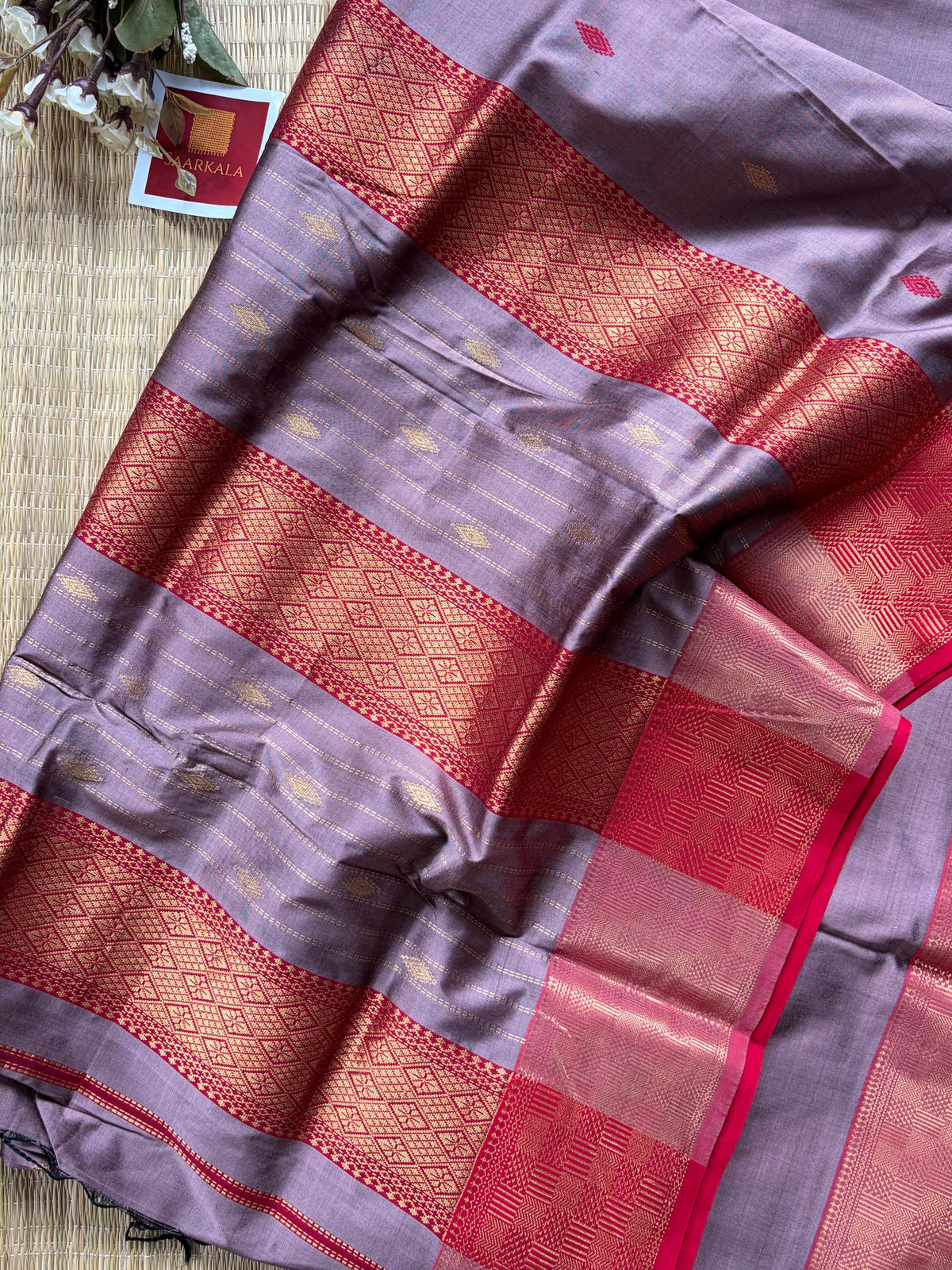 Lavender & Red Pallu Pure Silk Pink Maheshwari Handloom Saree