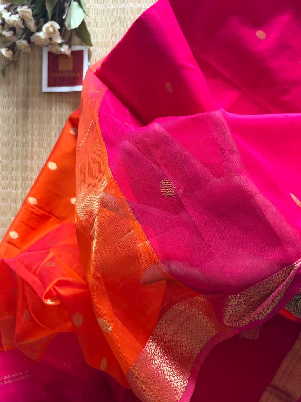 Swara Sikka Pink Orange Maheshwari Handloom Saree