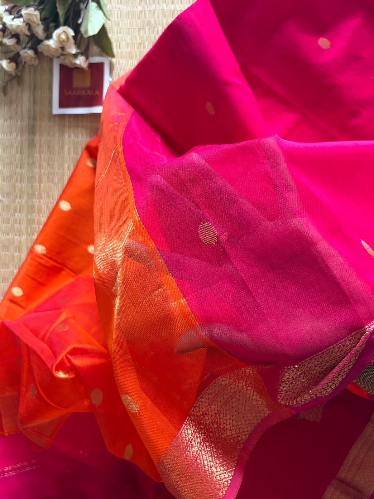 Swara Sikka Pink Orange Maheshwari Handloom Saree