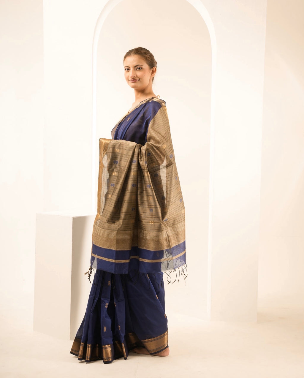 Tussar Blue Maheshwari Handloom Saree