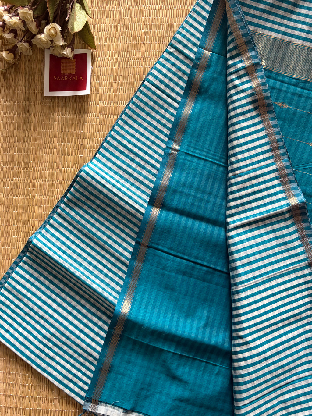 Gingham Rama Blue Maheshwari Handloom Saree
