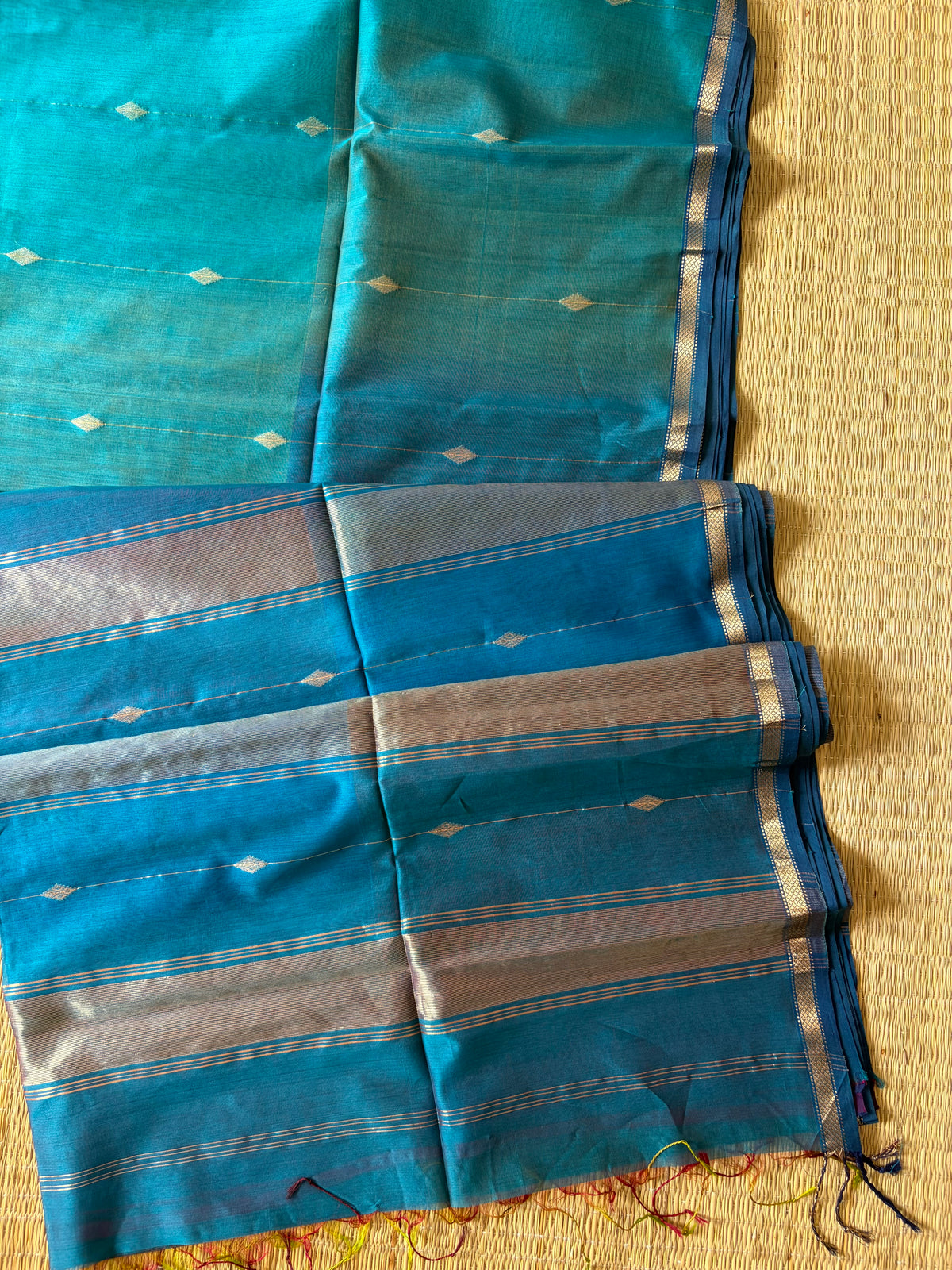 Blue Tint Shaded Maheshwari Handwoven Saree with Gold Zari Border