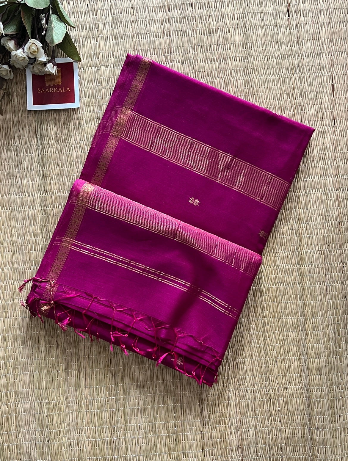 Chameli Magenta Pink Maheshwari Handwoven Saree with Gold Zari Border