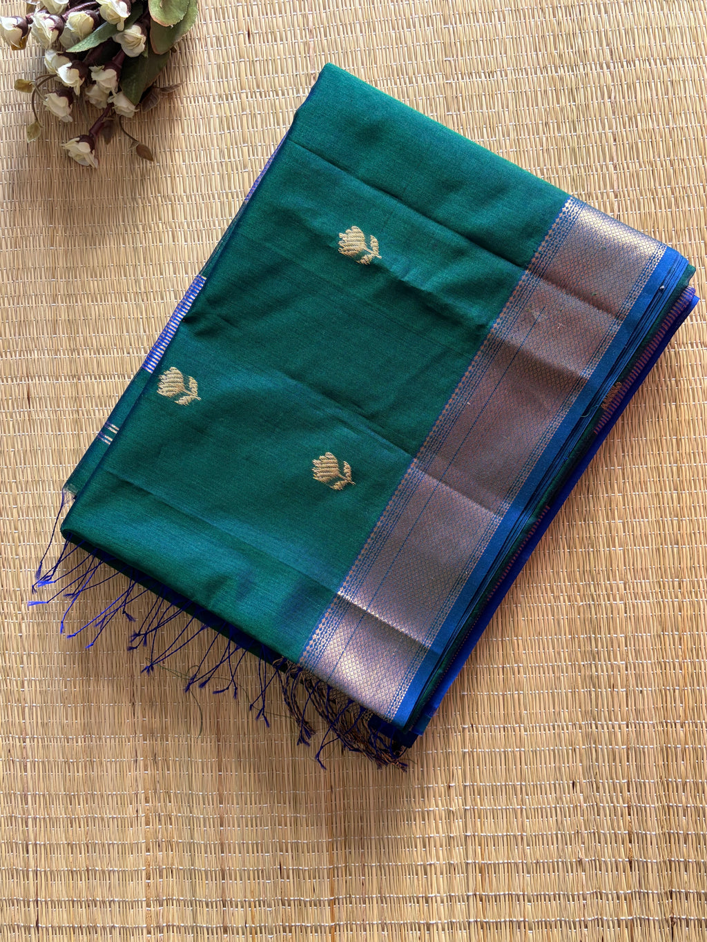Morpankhi Lotus Maheshwari Handloom Saree