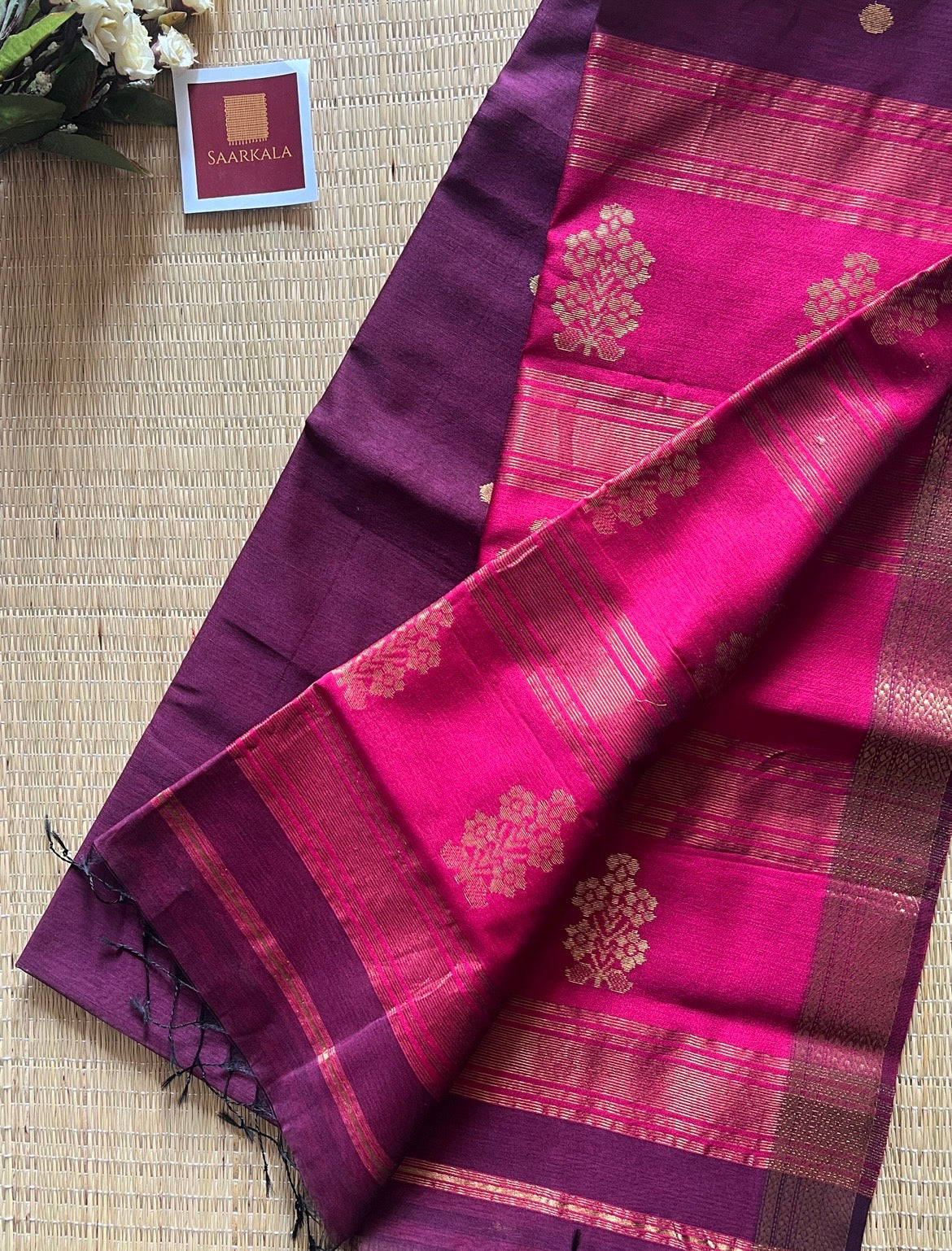 Floral Buta Deep Wine and Magenta Maheshwari Handloom Saree