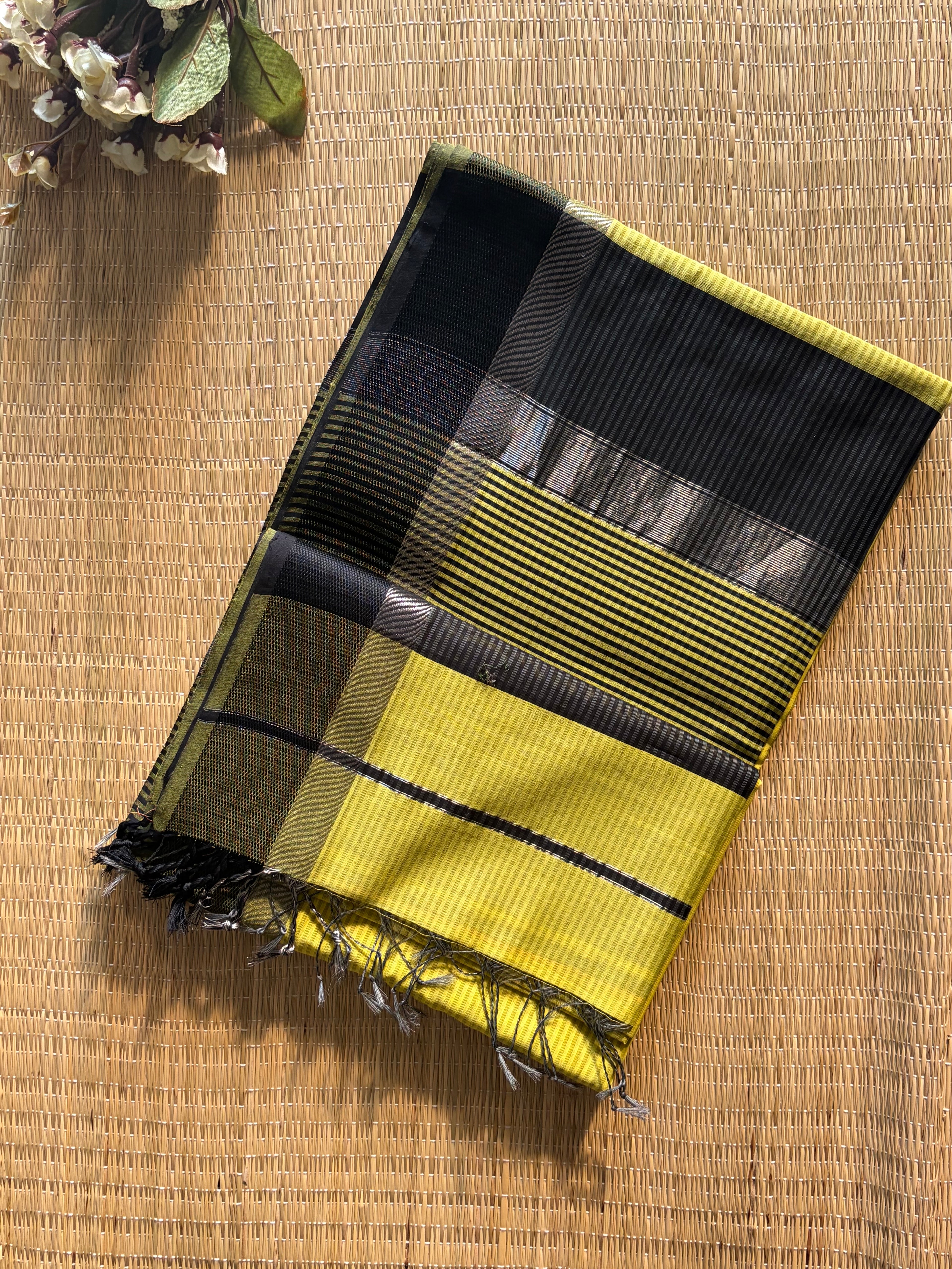 Leher Yellow Maheshwari silk and cotton Saree