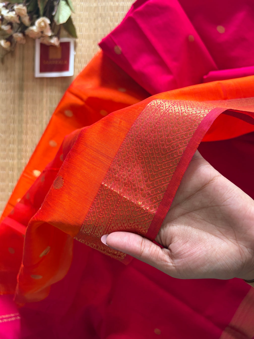 Swara Sikka Pink Orange Maheshwari Handloom Saree