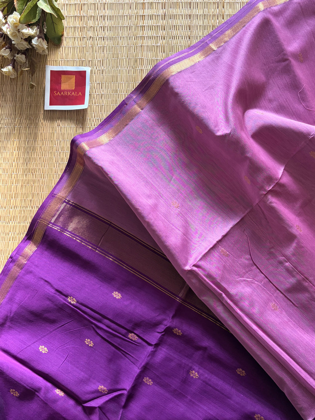 Malayi Lilac Light Purple Maheshwari Handwoven Saree
