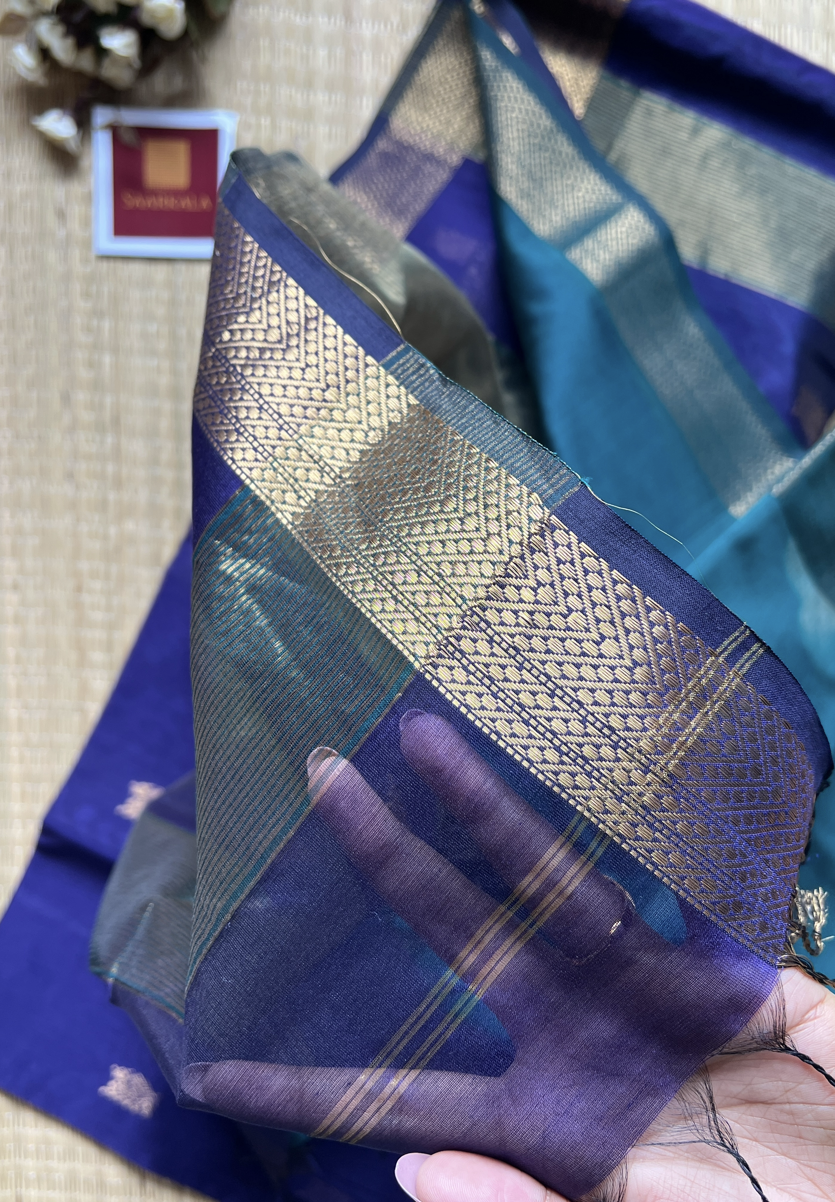 Morni Royal Blue Maheshwari Handloom Silk Cotton Saree