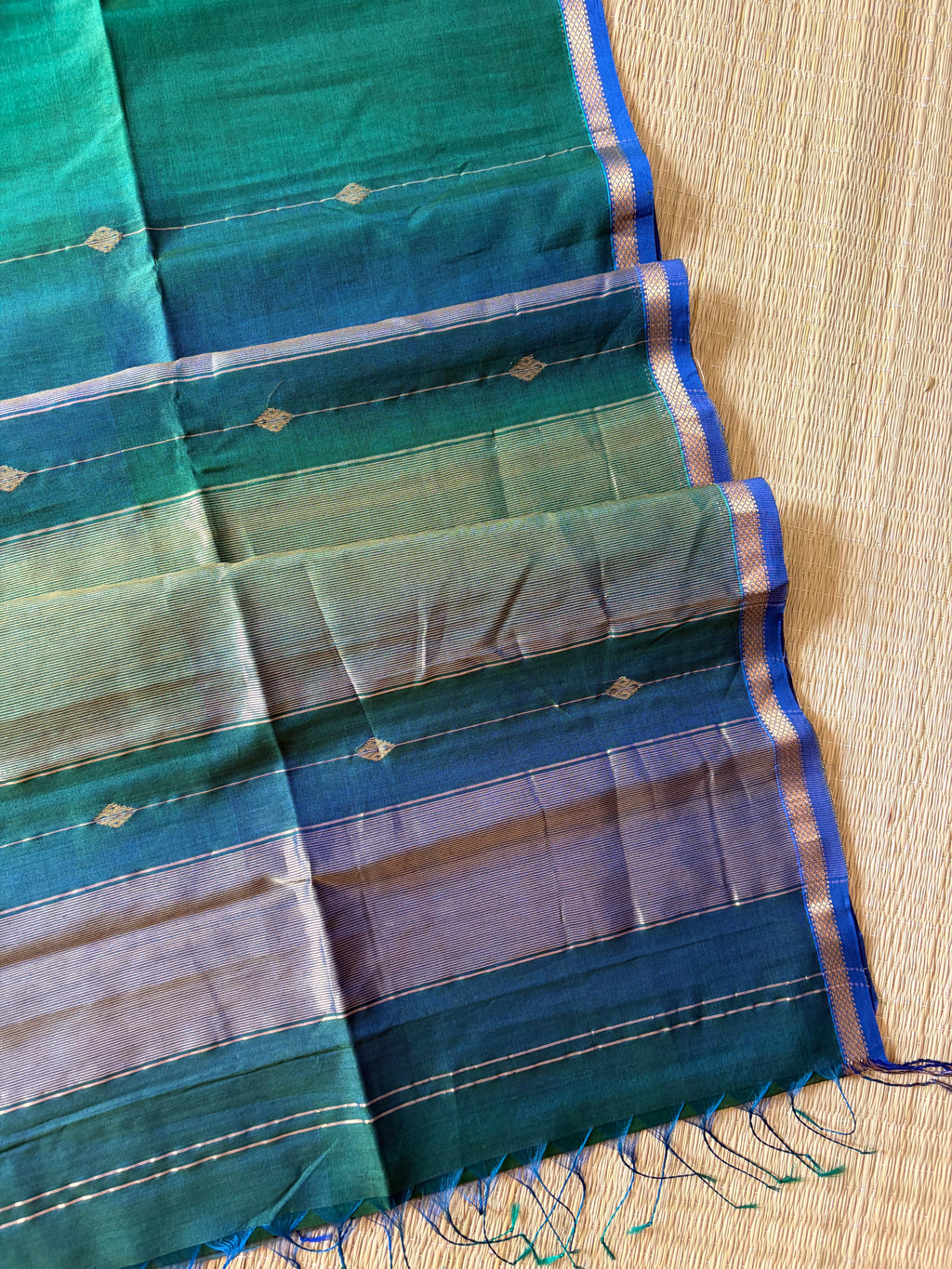 Rama Green Dual Shaded Maheshwari Handwoven Saree with Gold Zari Border