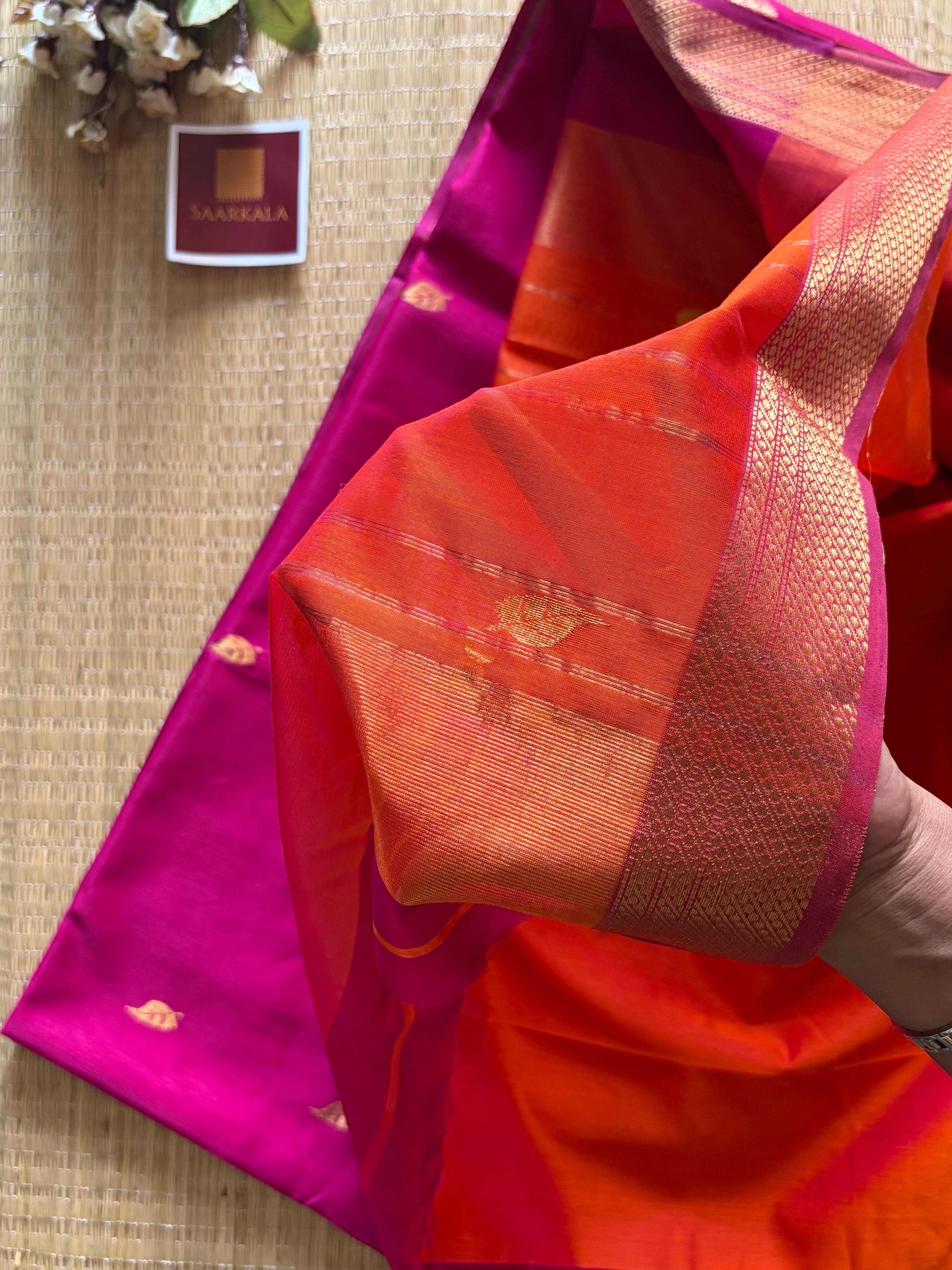 Patti Magenta Pink Maheshwari silk and cotton Saree