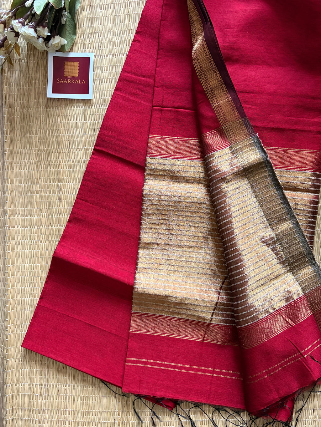 Red kosa Maheshwari silk by cotton handloom saree