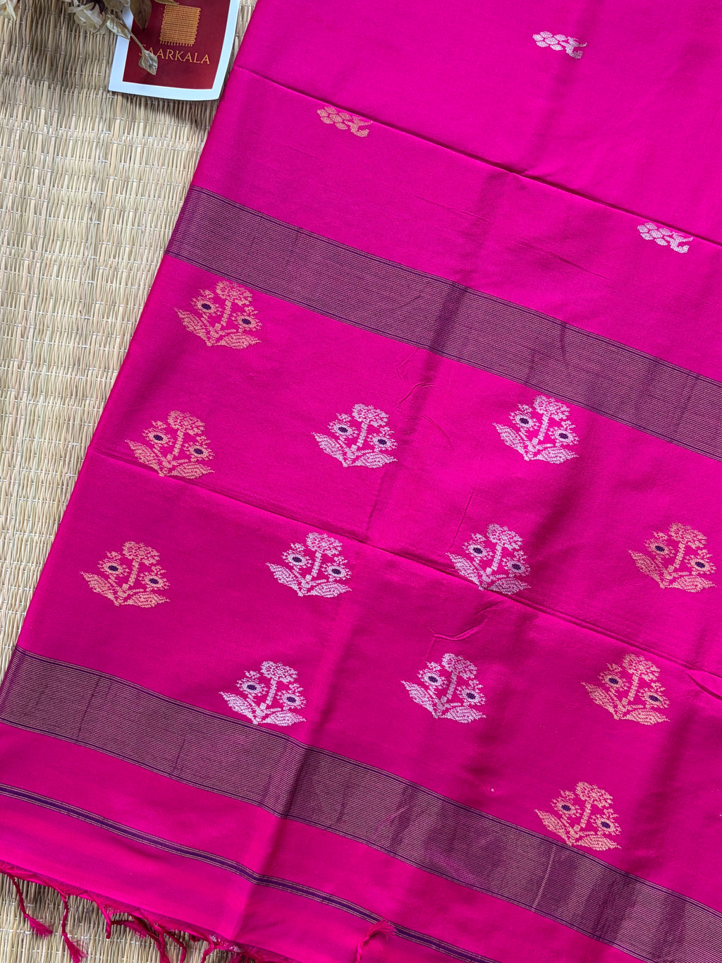 Hot Pink Pure Silk Maheshwari Handloom Saree