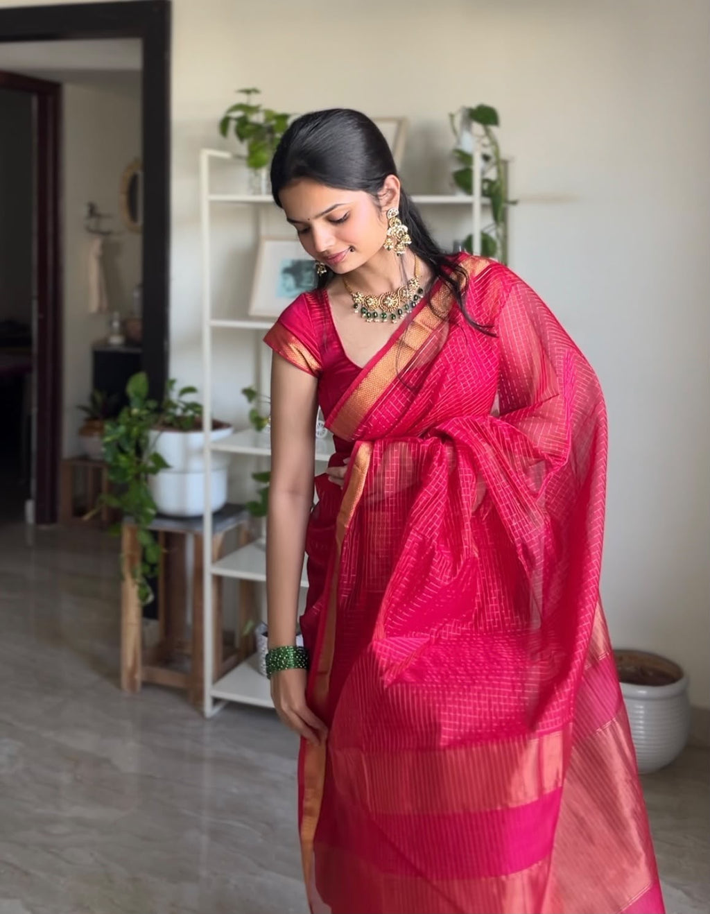 Pink Checks Maheshwari Handloom Silk & Cotton Saree