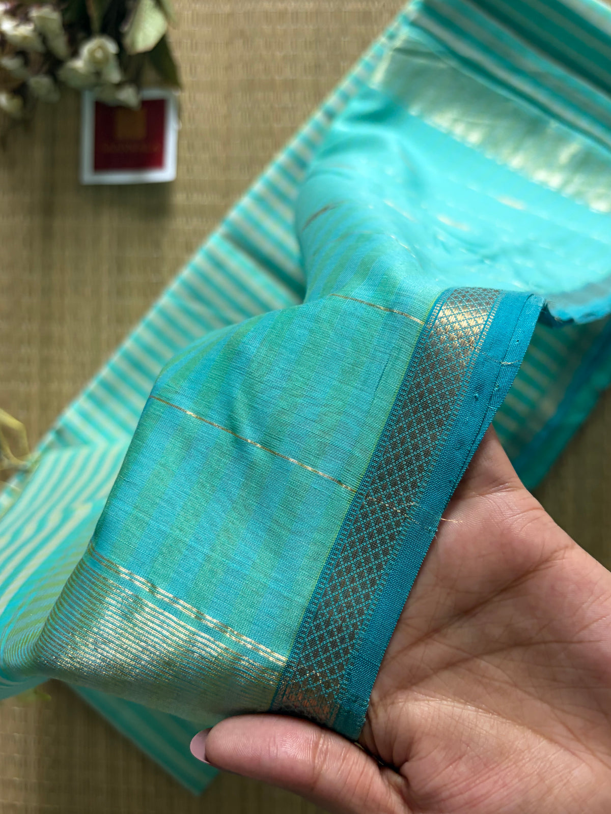 Gingham Butter Ice Blue Maheshwari Handloom Saree