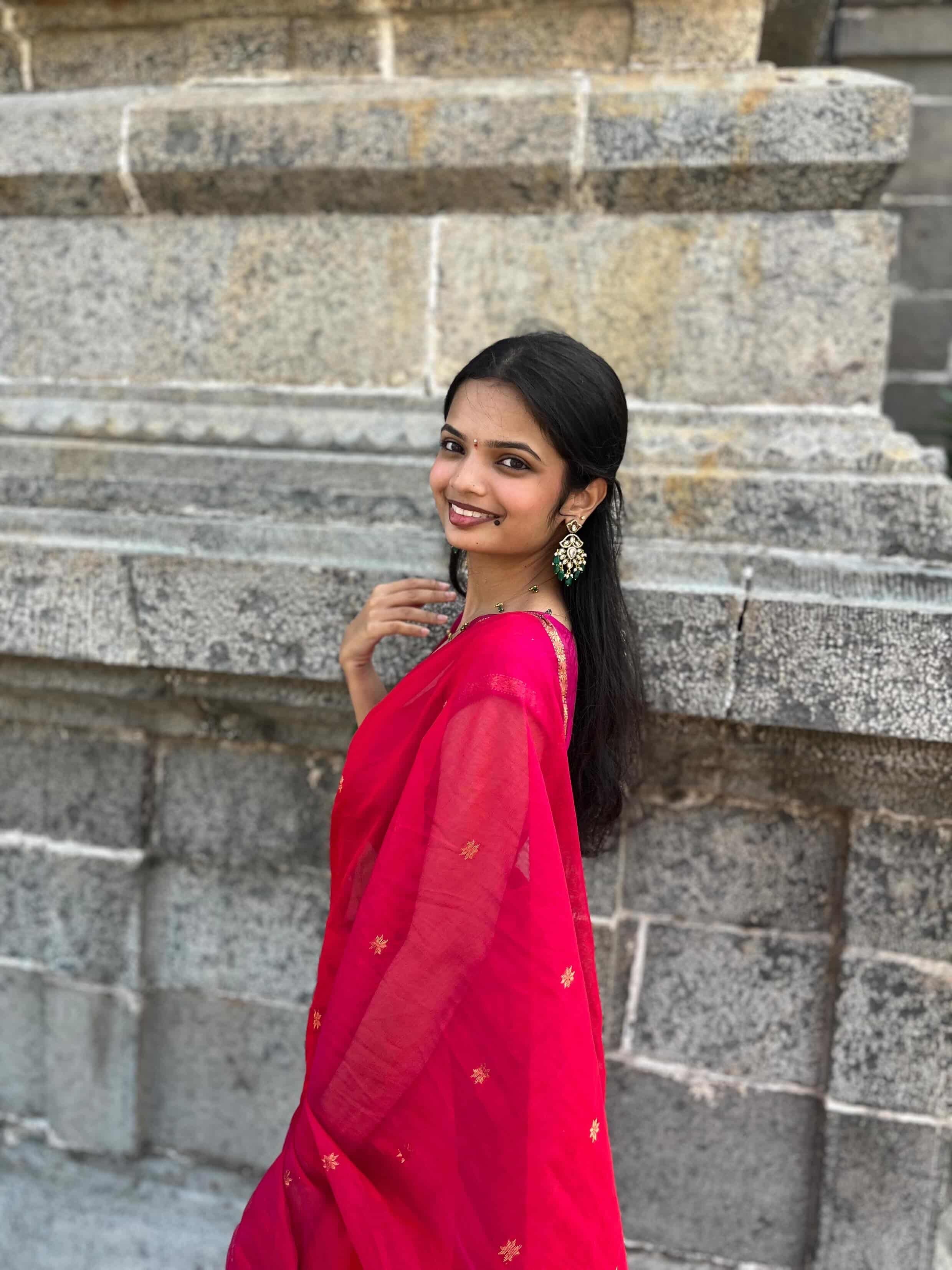 Harshini Gulabi Noor Maheshwari Handloom Saree