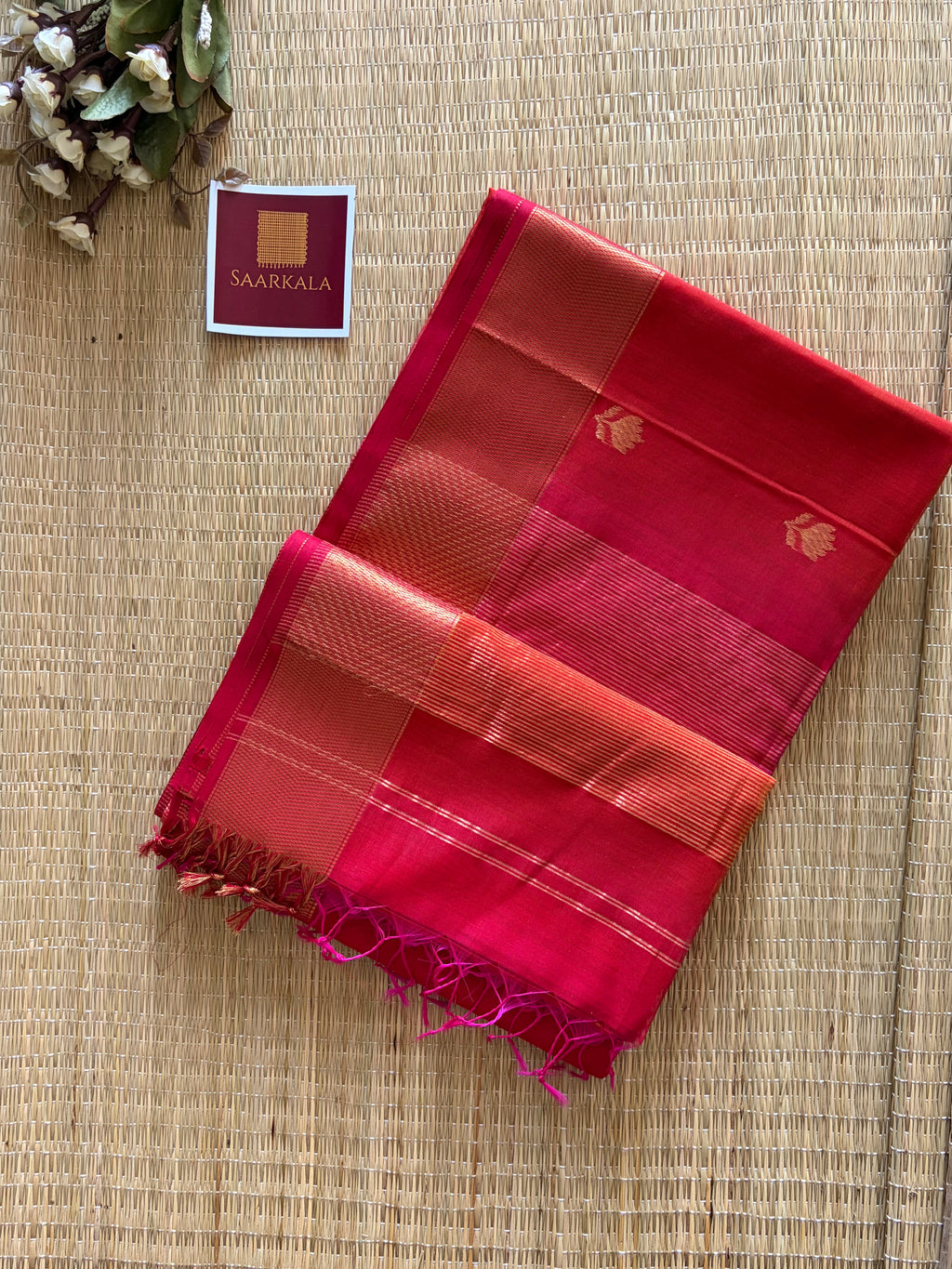 Rani Pink Dual Tone Maheshwari Lotus Buta Maheshwari Handloom Saree