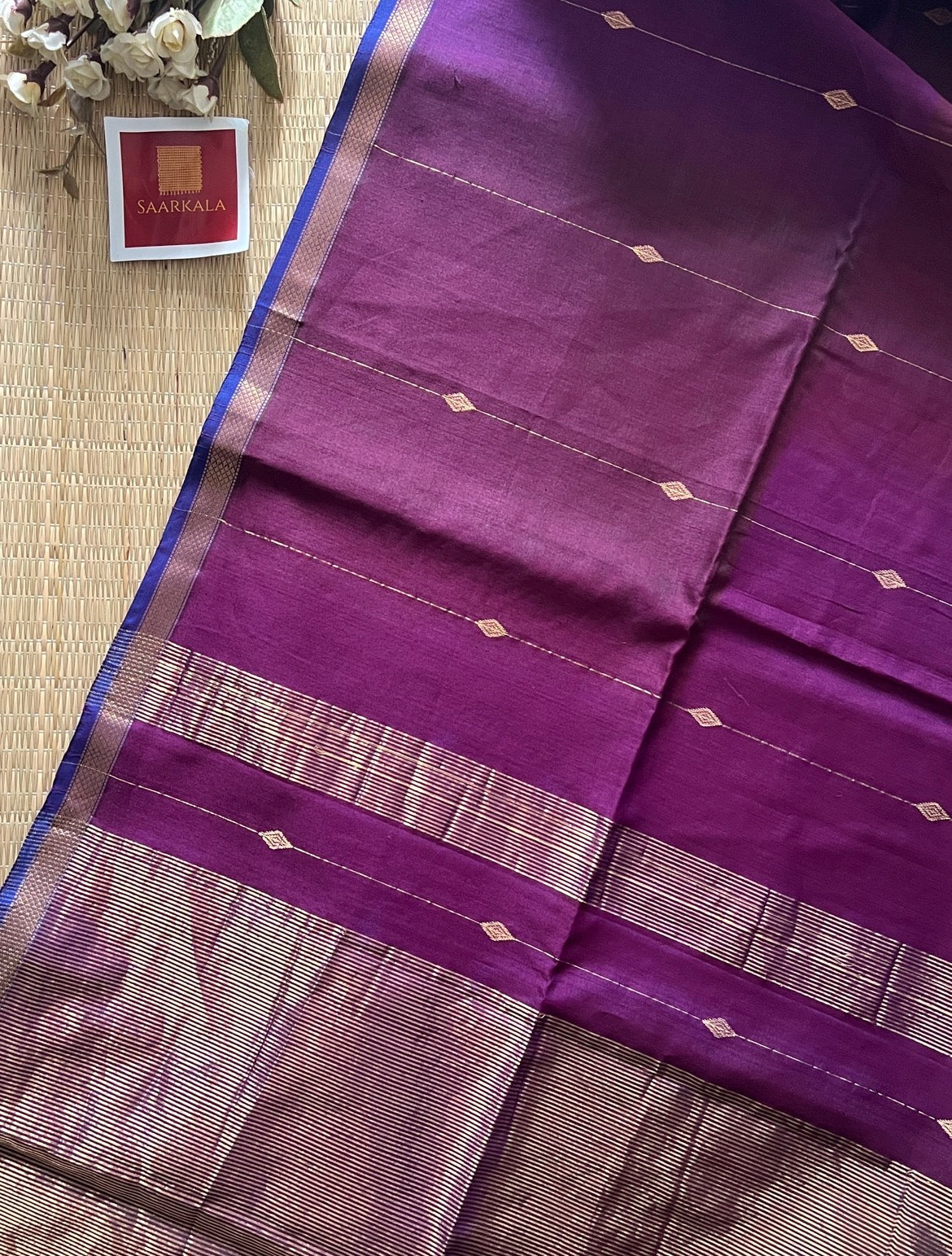 Kalyani Dual tone Purple Maheshwari Handloom Saree