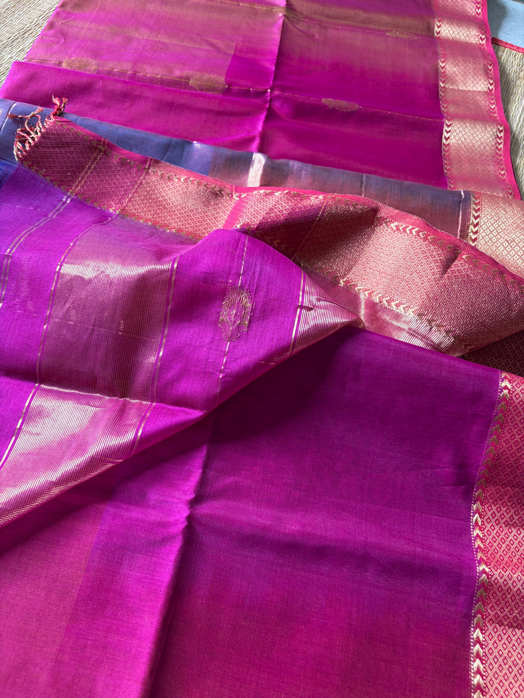 Reshami Pink Shaded Maheshwari Handwoven Saree with Gold Butti