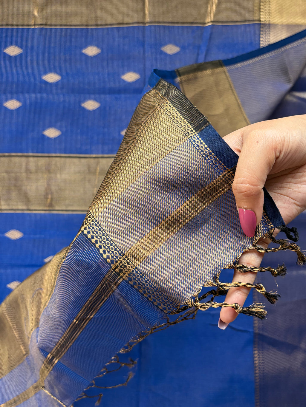 Electric Blue Tissue Silk Maheshwari Handloom Saree