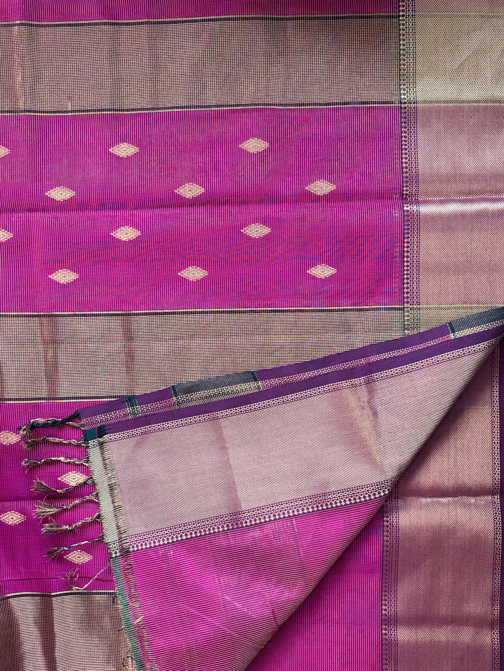Magenta Tissue Silk Maheshwari Handloom Saree