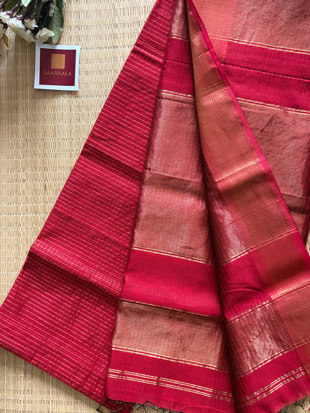 Checks Red Maheshwari Handloom Saree