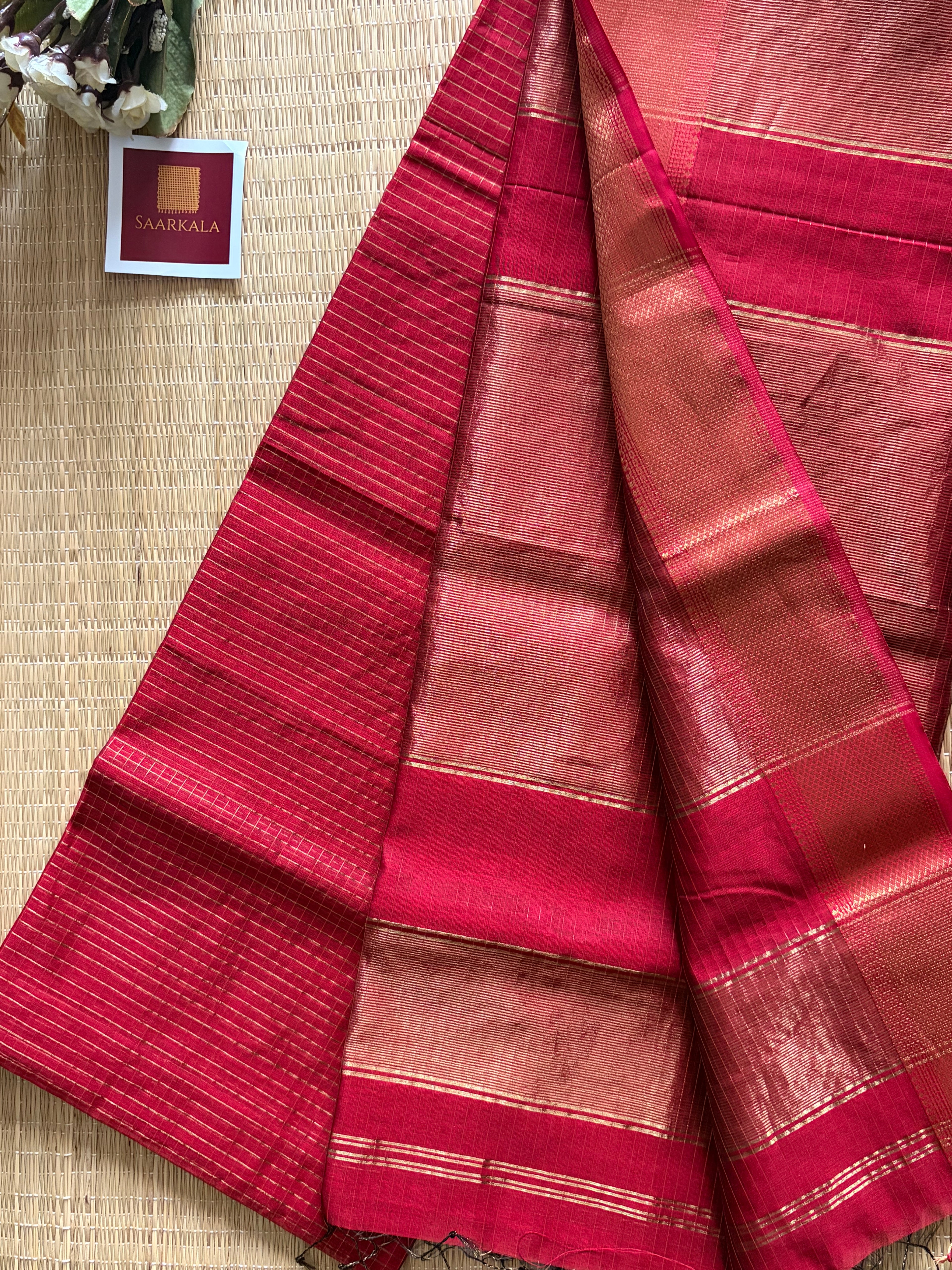 Checks Red Maheshwari Handloom Saree