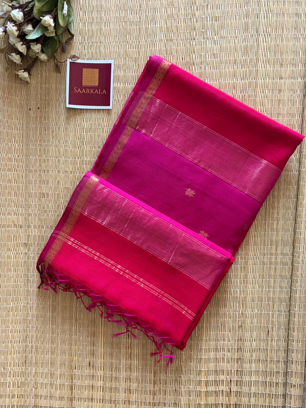 Gulabi Noor Chameli Maheshwari Handloom Saree