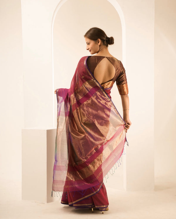 Zari Line Pink Maheshwari Handloom Saree