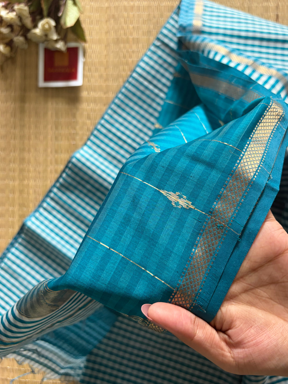 Gingham Rama Blue Maheshwari Handloom Saree