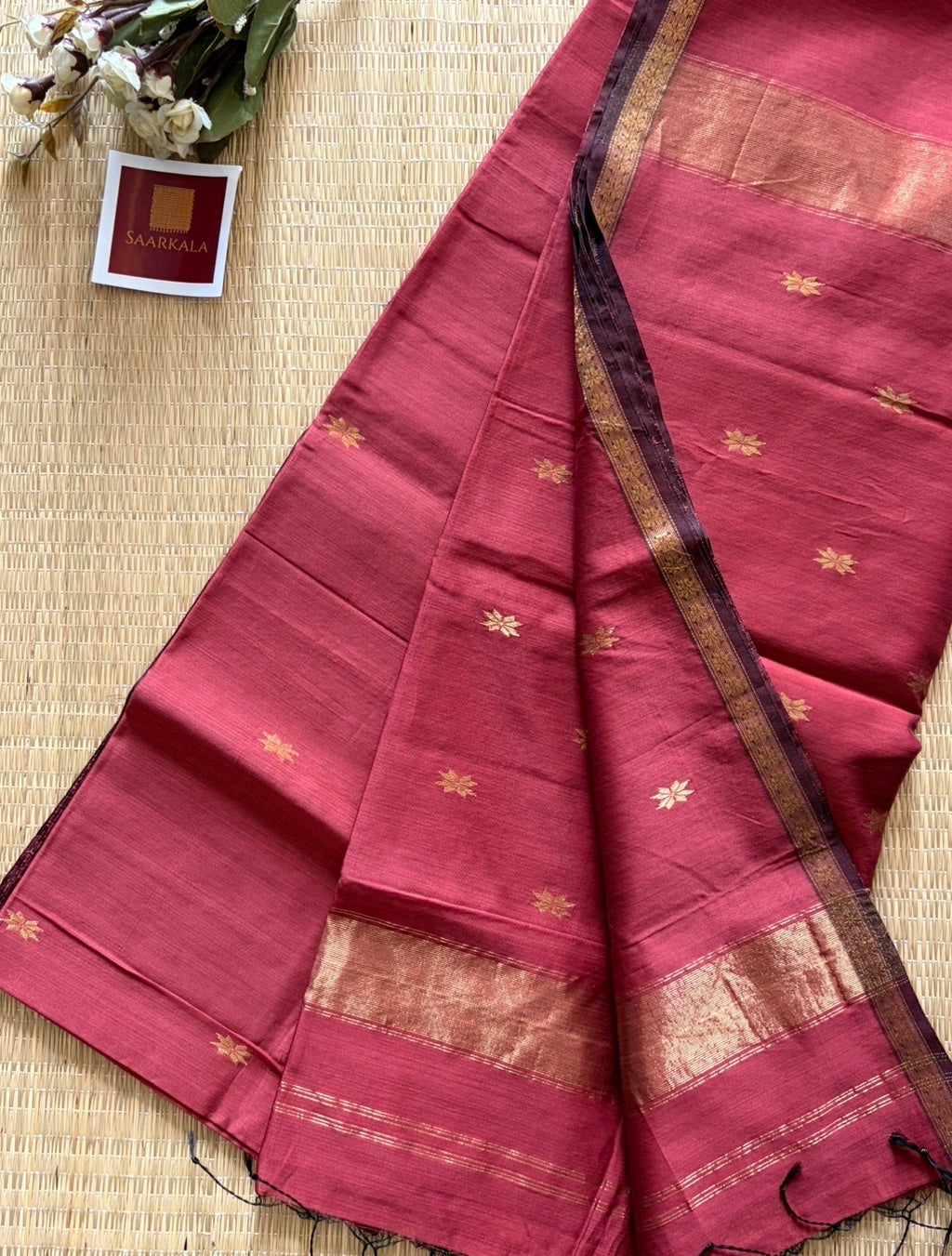 Wine Pink Maheshwari Handwoven Saree with Gold Zari Border