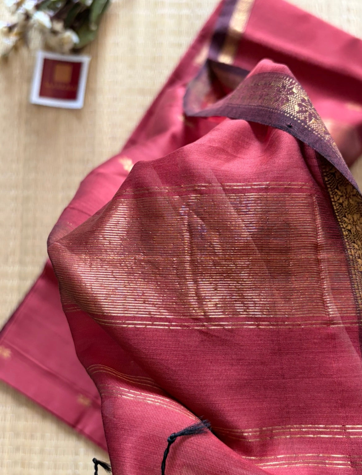 Wine Pink Maheshwari Handwoven Saree with Gold Zari Border