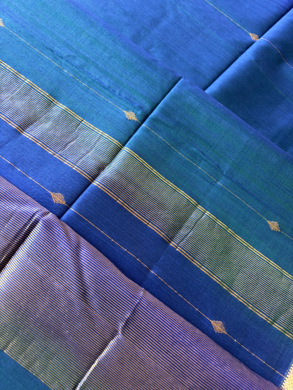 Blue Shaded Maheshwari Handwoven Saree with Gold Zari Border