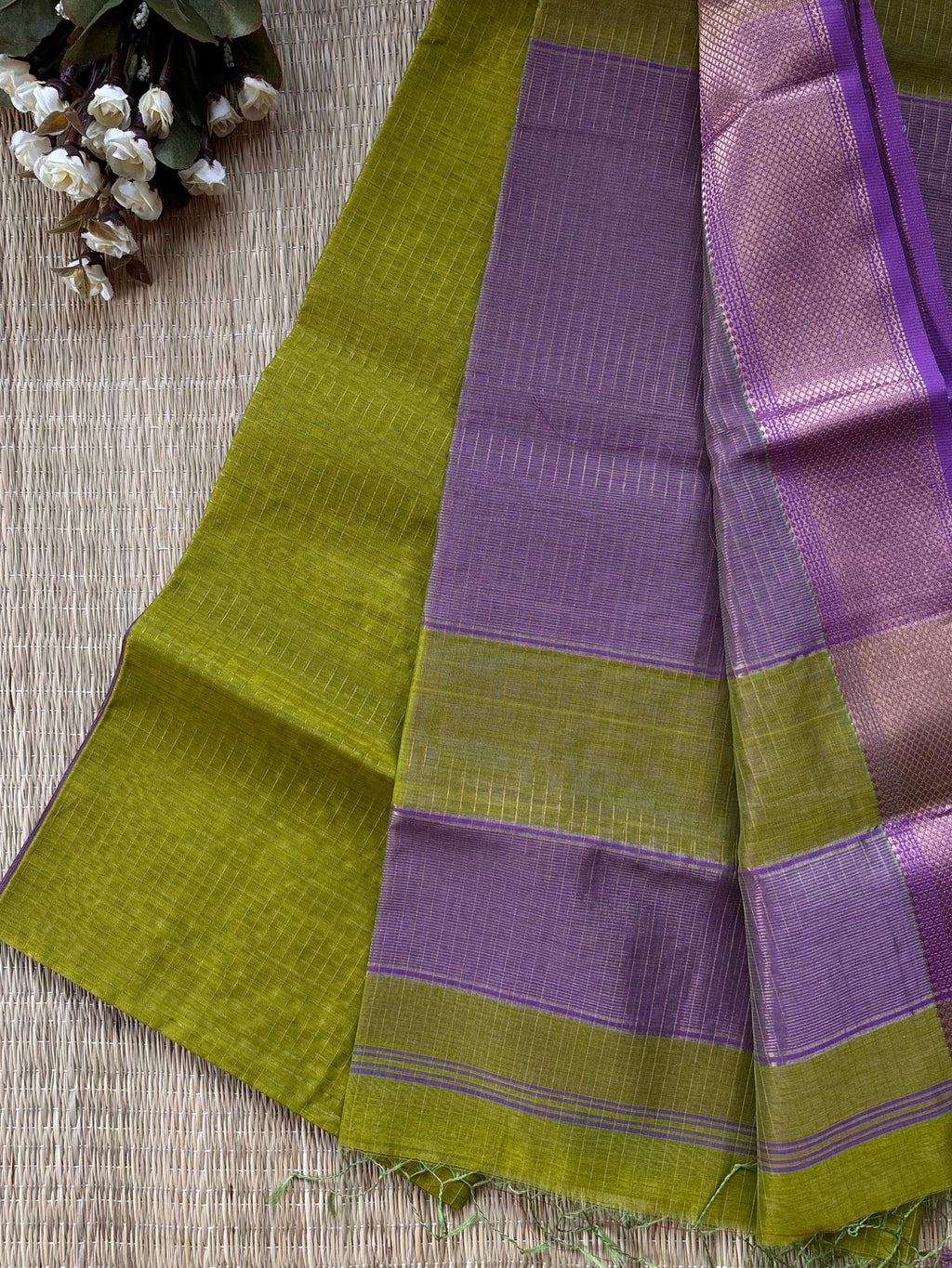 Checks Lilac Maheshwari Handloom Saree