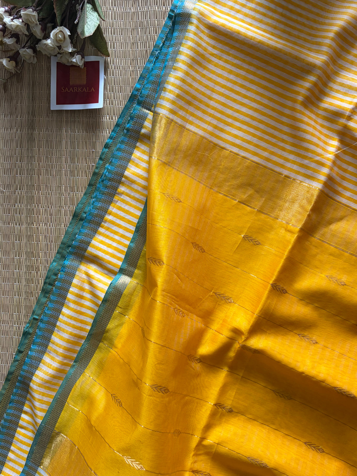 Gingham Butter Yellow Maheshwari Handloom Saree