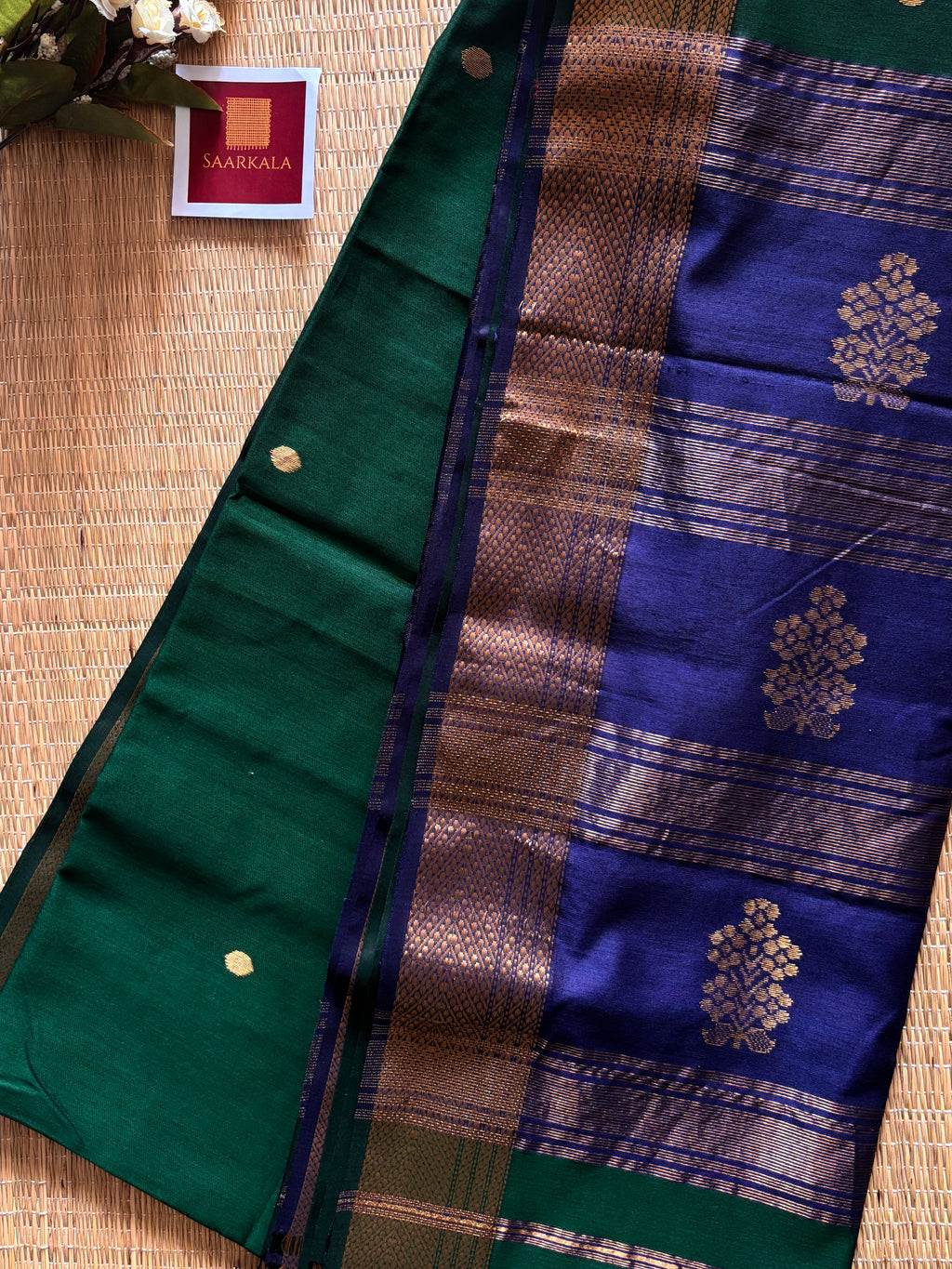 Floral Buta Blue & Green Maheshwari Handloom Saree