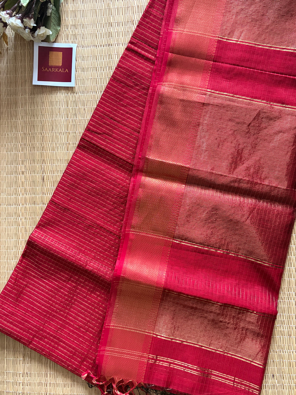 Checks Red Maheshwari Handloom Saree
