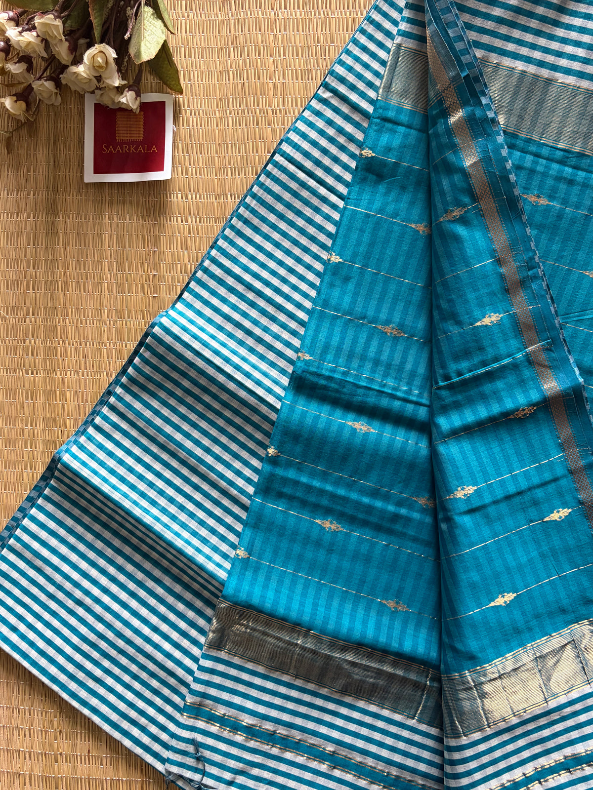 Gingham Rama Blue Maheshwari Handloom Saree